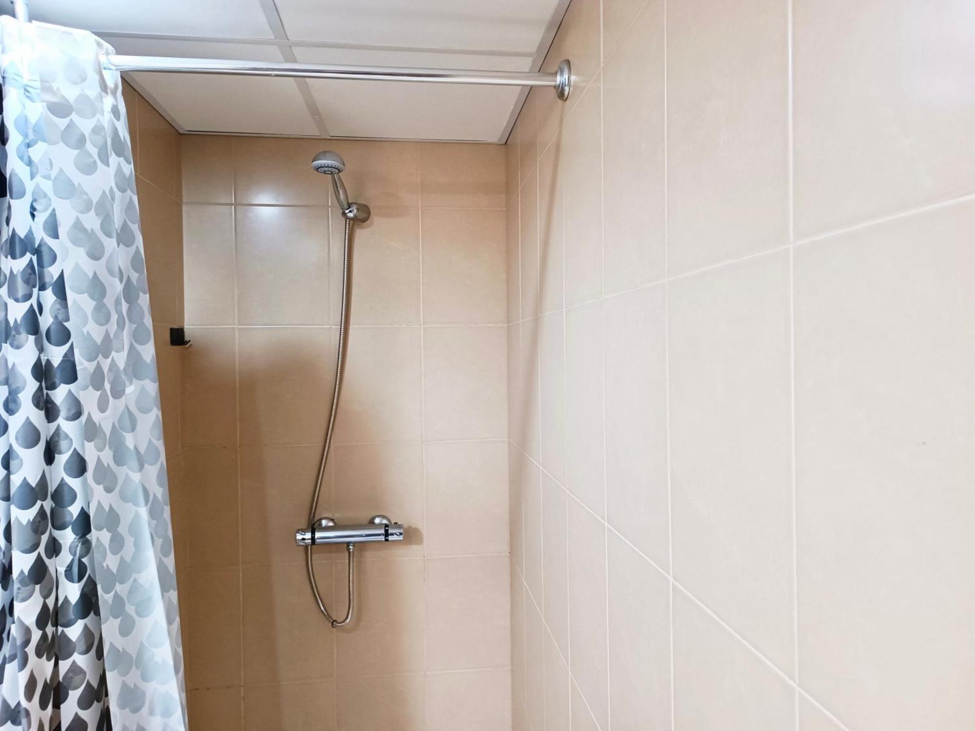 Jac - Wifi, 1 Dormitorio, Terraza, Centro A 150 Metros, Playa 850 Metros Appartement